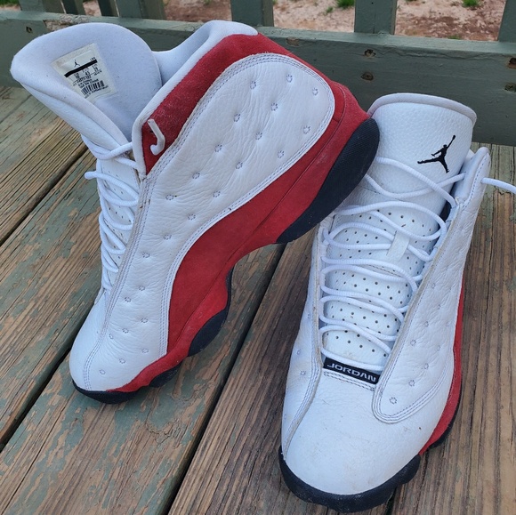 Jordan Retro 13s - Picture 2 of 9